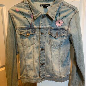 Mechant embroidered and beaded floral jean jacket Y2K inspired size small